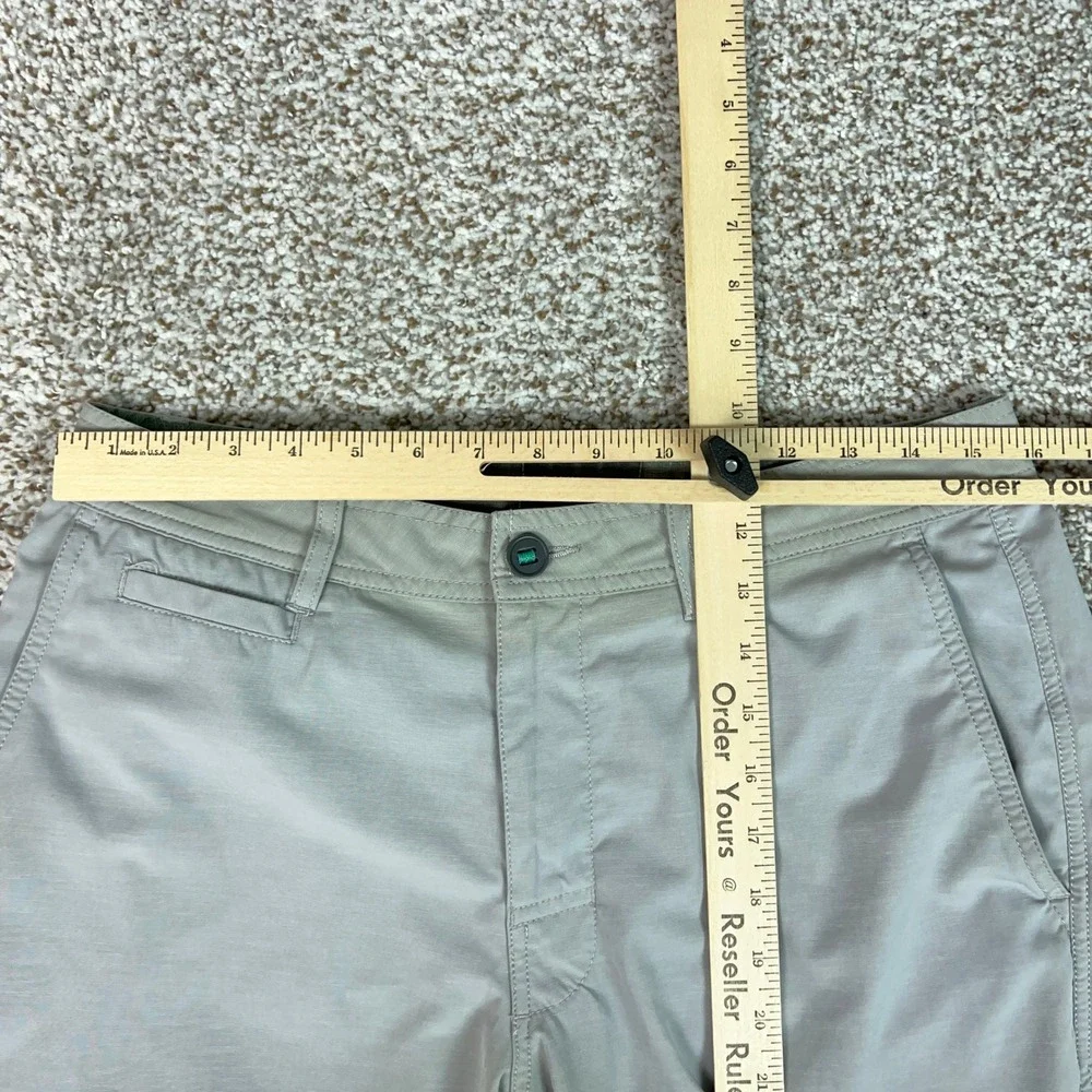 Linksoul Shorts Mens 31 Gray Stretch Golf Casual Utility Pockets Comfort Logo